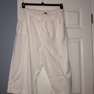 Karen Scott cotton capris